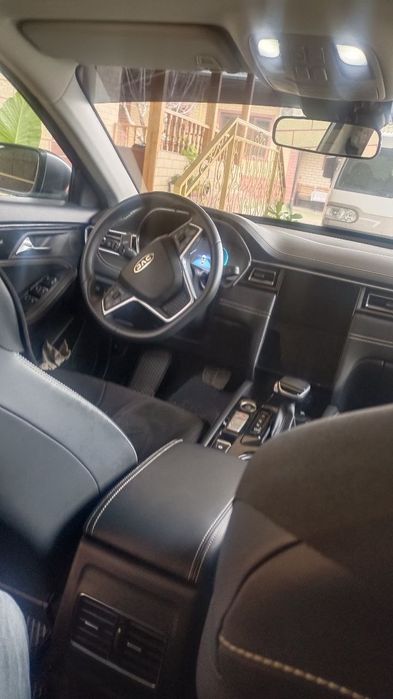 Jac j7 автомобиль