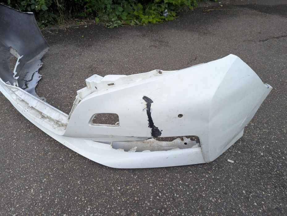 Bara față Nissan Leaf 2019