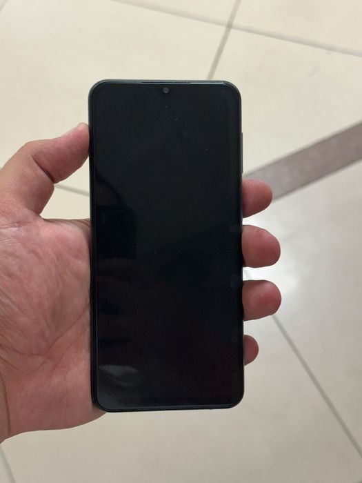Samsung A23 в хорошем состоянии