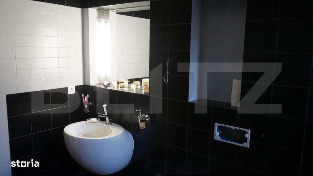 Apartament 5 camere, 200 mp, zona Policlinica