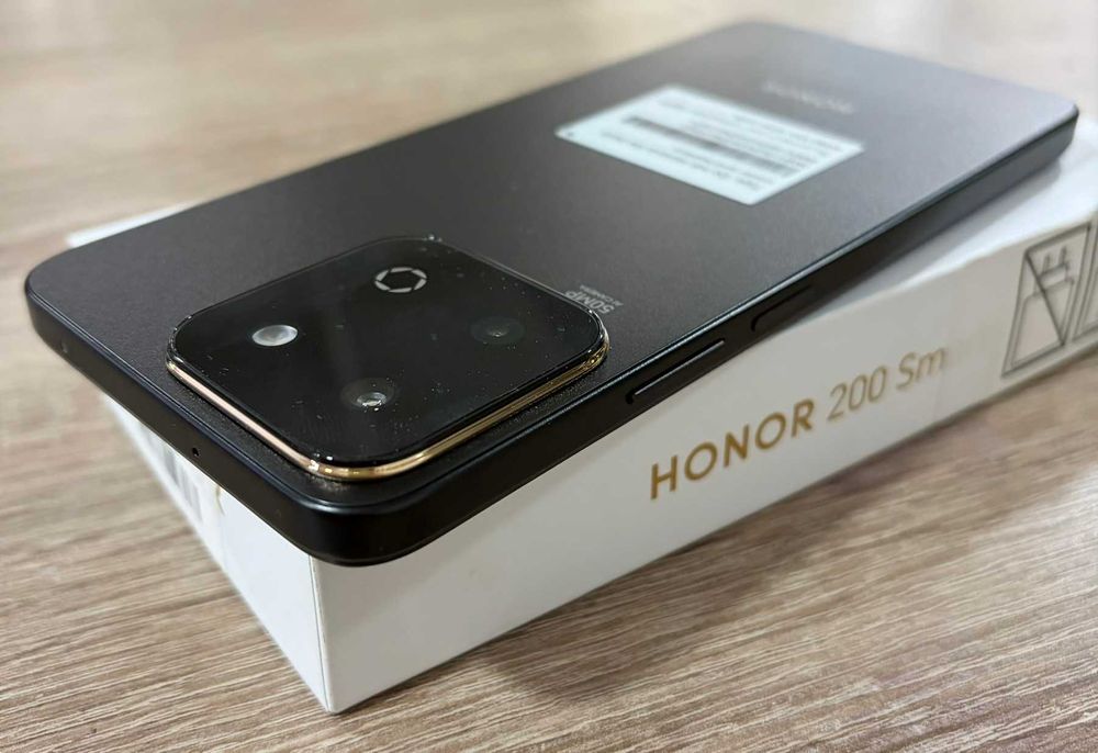 Honor 200 Smart 5G 256GB 4GB RAM