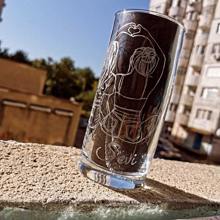 Ръчно гравирана чаша (Персонална)