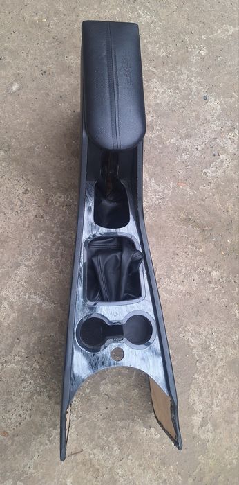 Sparkga bar sotiladi