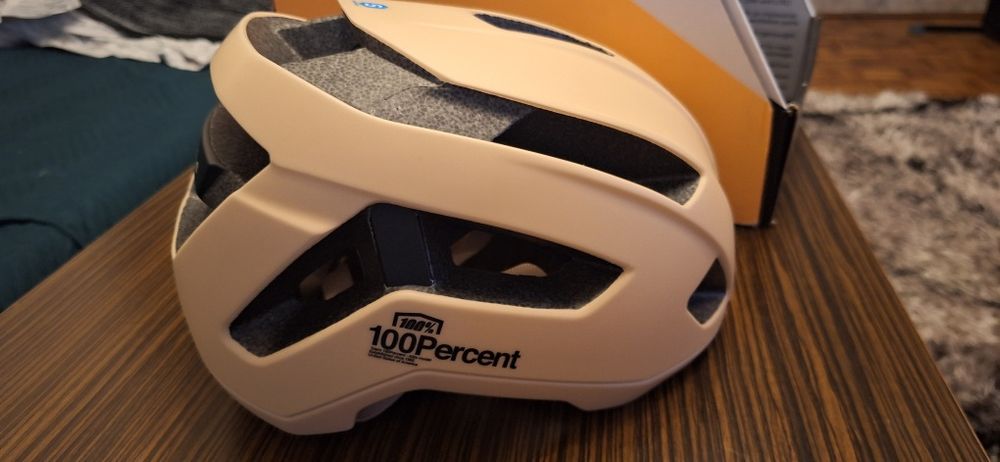 Casca bicicleta Altis 100%