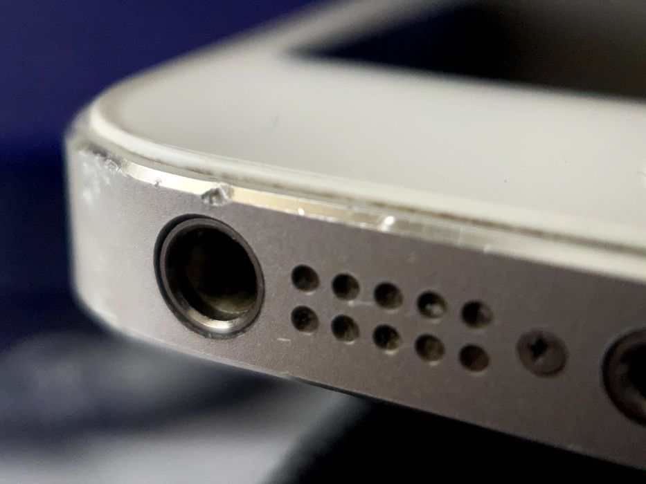 SIRUI tele, wide и макро обективи за смартфон, сходни с Moment Lens