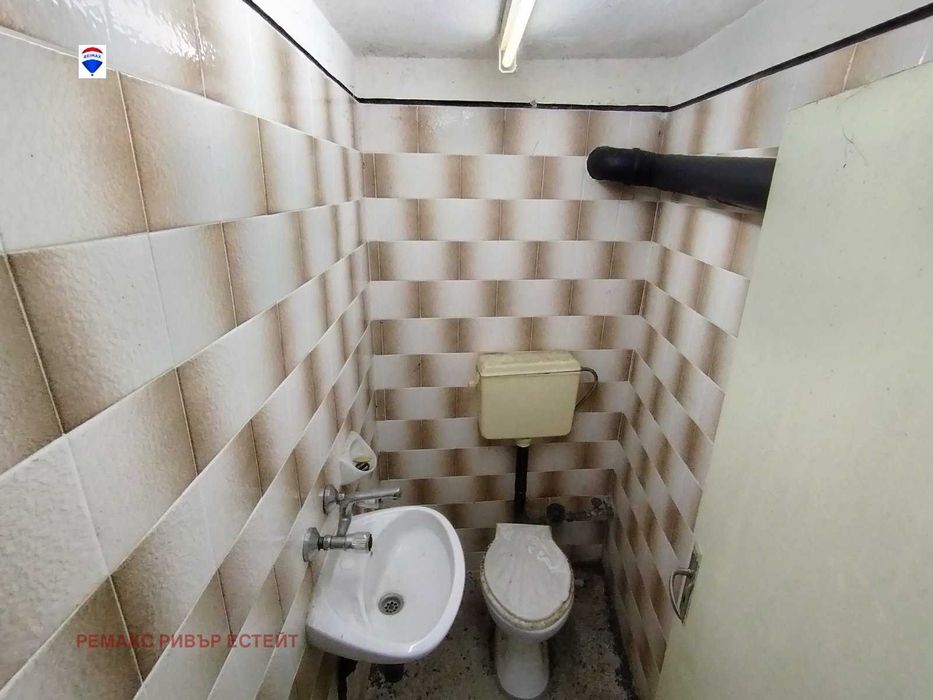 Продава се Магазин в Русе, Хъшове - 130 кв.м за 892 €/кв.м - Снимка #13