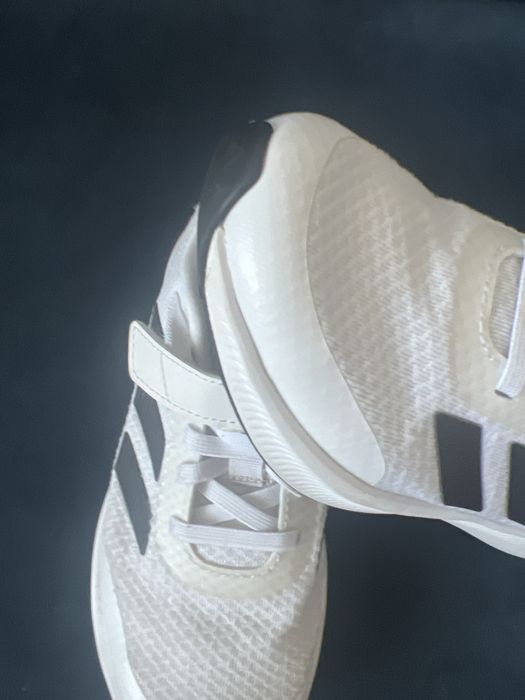 Adidas Foamcloud