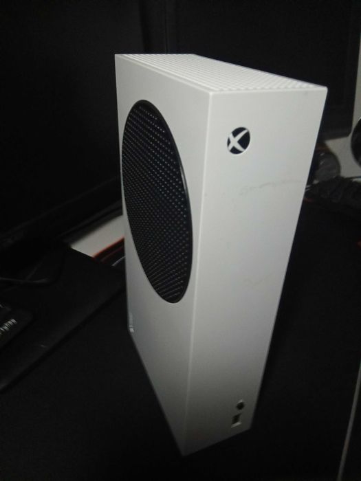 Xbox Series S 512gb +2 contolare