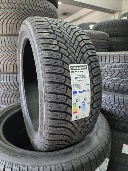 255/40/20 BRIDGESTONE 4бр