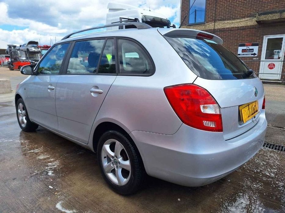 Bare portbagaj longitudinale Skoda Fabia 2 2012 COMBI 1.6 TDI