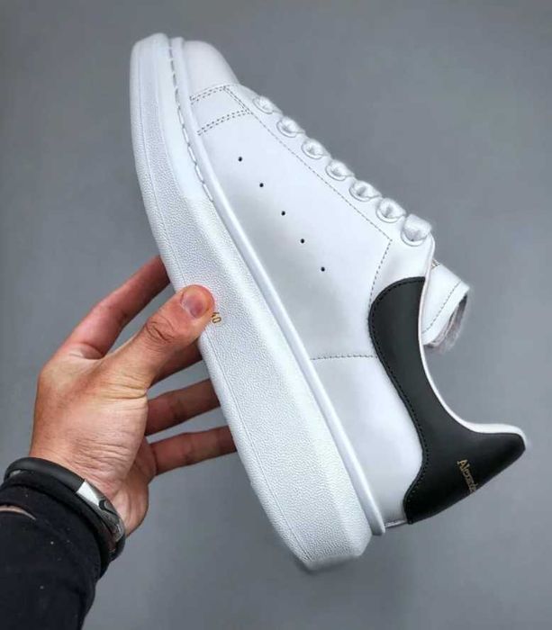 Alexander McQueen Verificare
