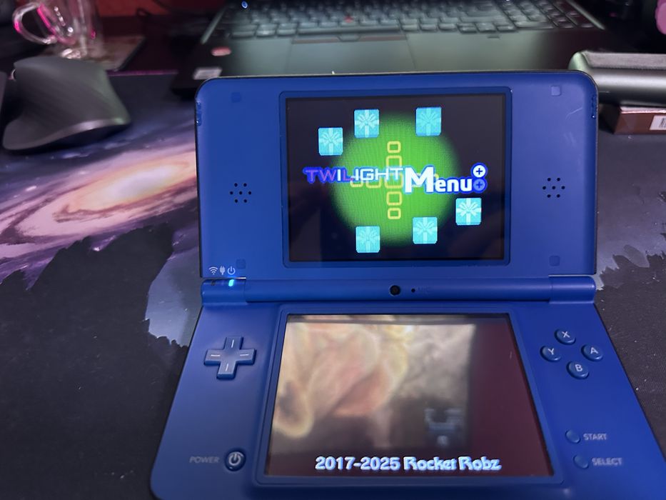 Nintendo DSi XL Modat 64Gb + Accesorii (Nu Switch, PS5,Xbox)