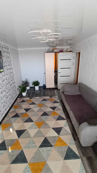 2 ком квартира, 20 мкр