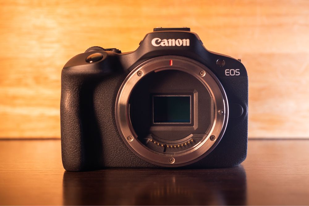 Canon EOS R100 Body