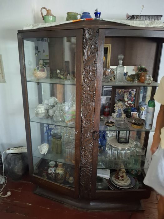 Vand vitrina vintage