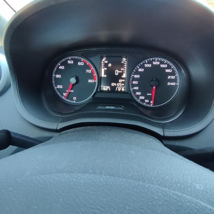 Vw Polo Seat benzina Mpi 2016 perfecta stare ieftin GARANȚIE