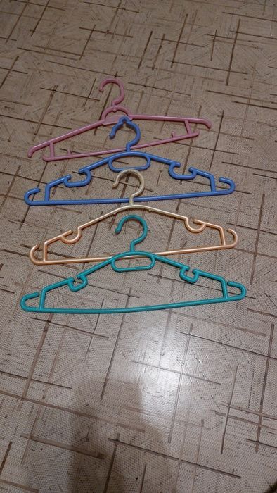 Продам  плечики для одежды от 10 тг