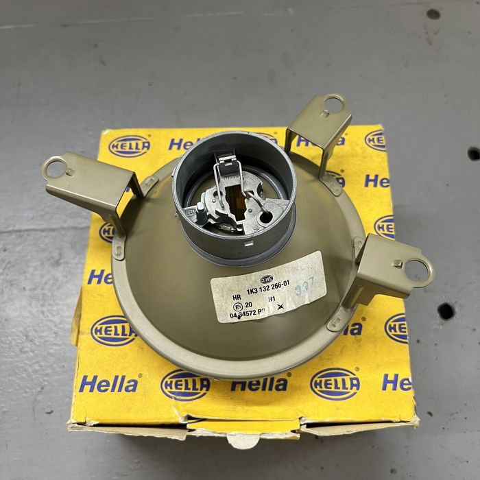 Новая фара дальнего света bmw e34 e32 бмв е34 е32