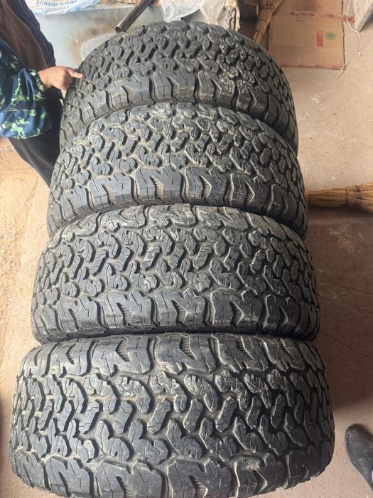 Шина R20/275/55 п