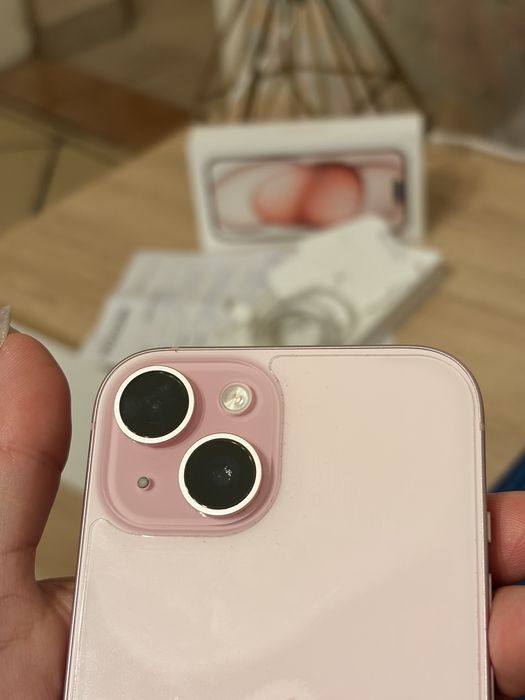 IPhone 15 128GB Pink