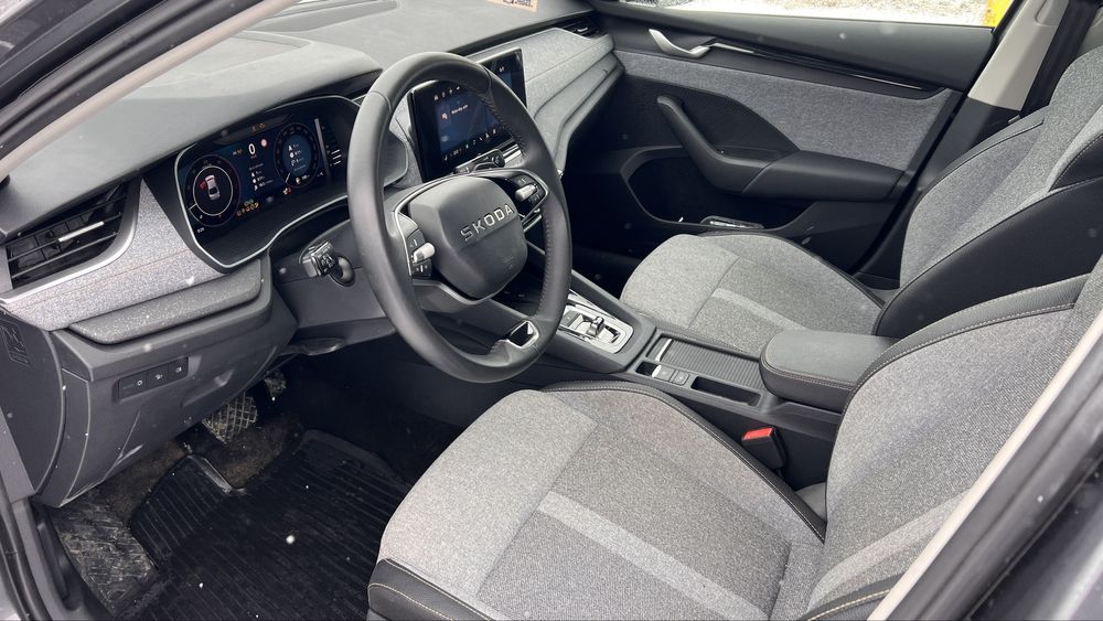 Skoda Octavia Selection Matrix 2.0 TDi an 2025- 15 000 km Avariat