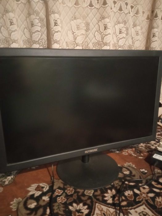 монтор 24 в отличном состоянии
