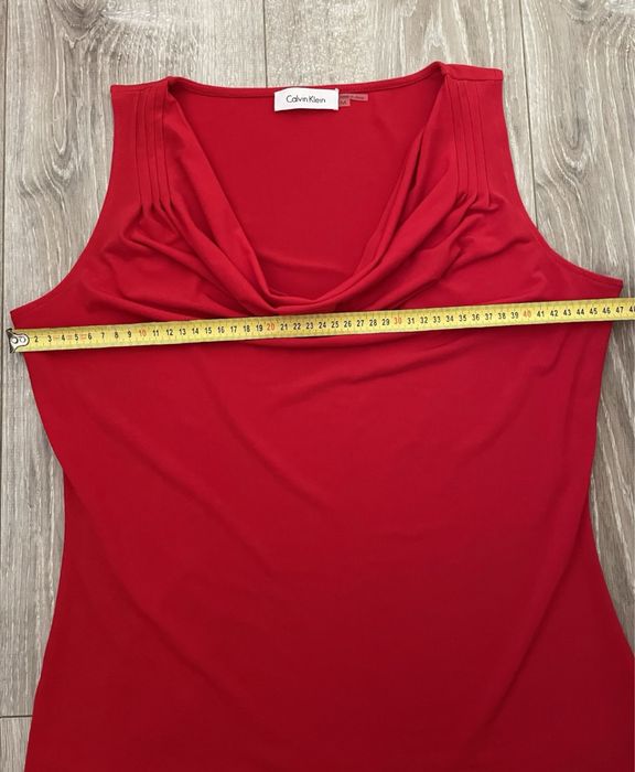 Maieu Calvin Klein pentru vară nr.M