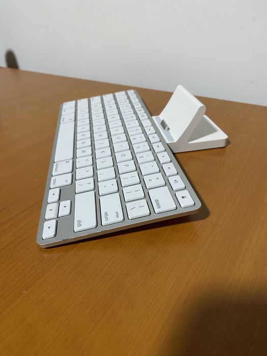 Tastatura Apple pentru Ipad