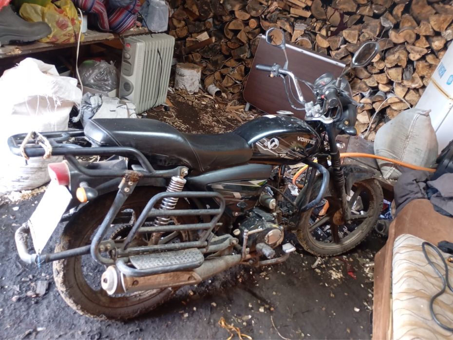 Мотоцикл Vortex 2021 года