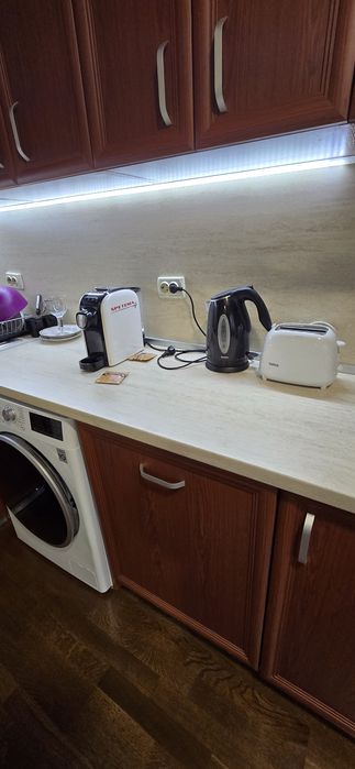 Дава се под наем Едностаен апартамент в Плевен, Идеален център - 50 кв.м за 408 € - Снимка #9