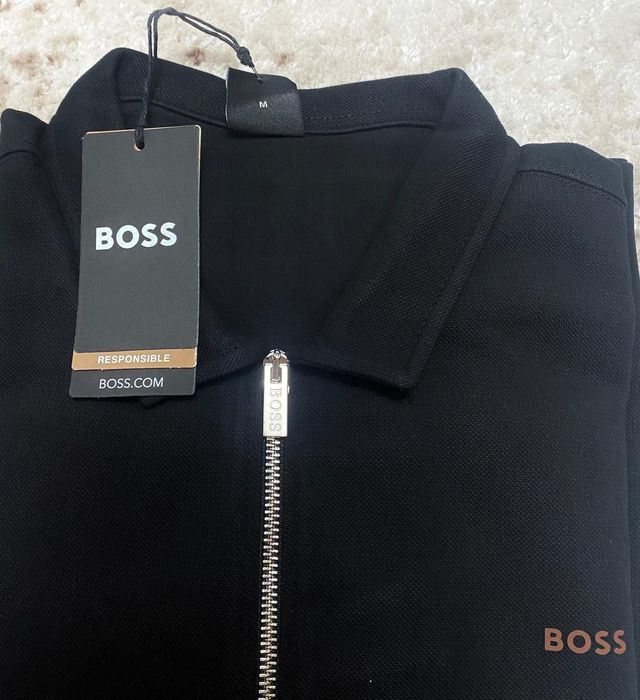 Vând bluze noi de bărbați Boss