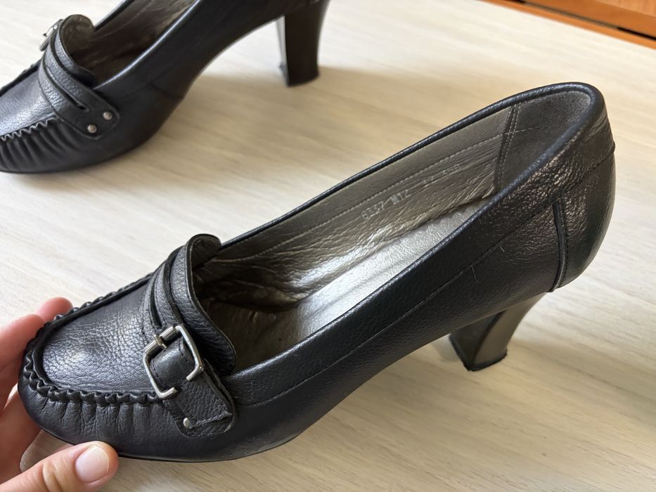 Продам туфли 37 размер