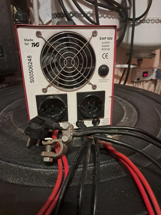 Stabilizator de tensiune 500 VA, utilizat, în stare perfectă de lucru