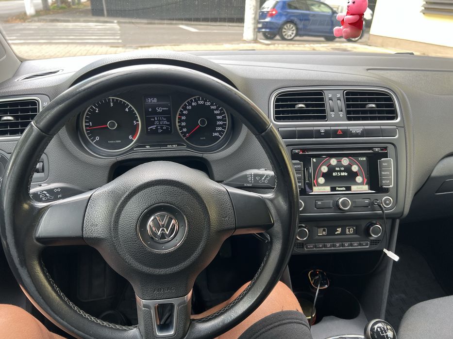 VOLKSWAGEN Polo 2012 — imagine 5