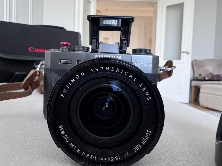 Fujifilm x-t30 с обьективом