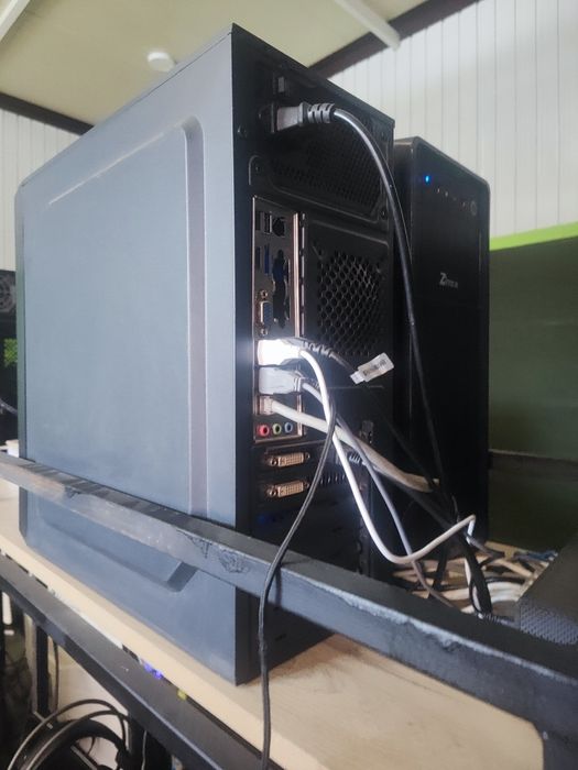 10 komyuter sotiladi