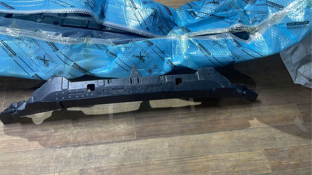 Решетка Lexus ES