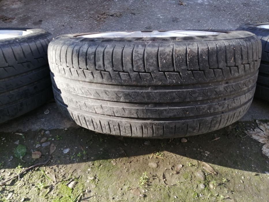 Летни гуми 215 50 17