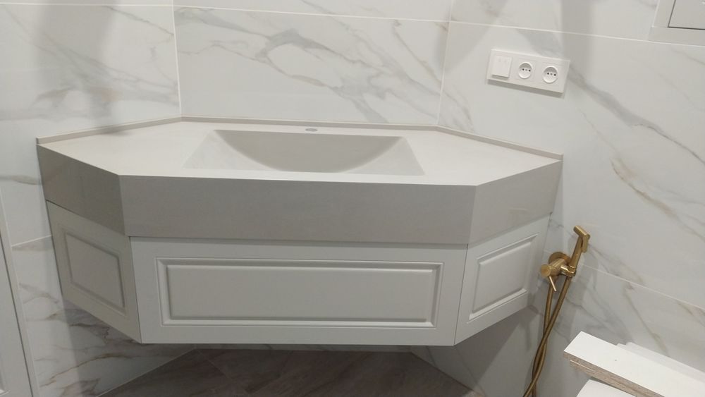 Столешница из искусственного камня