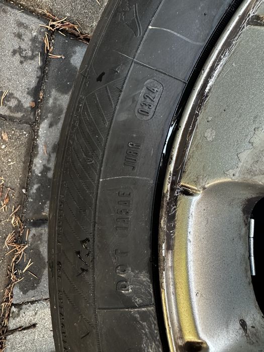 Anvelope Goodyear cu jante aliaj 15