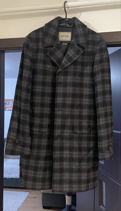 Palton lana barbatesc