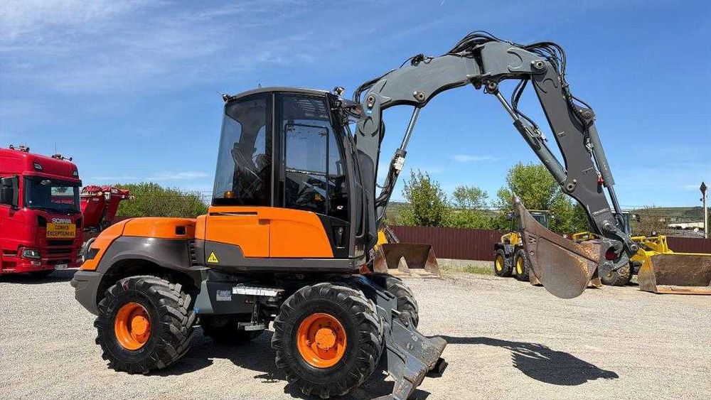 Excavator Mecalac 12MTX