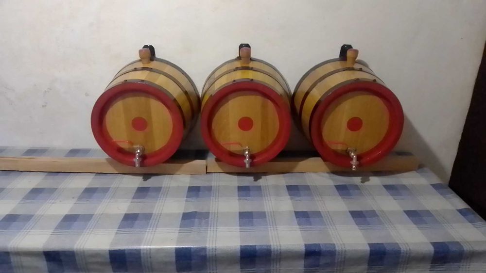 Продавам черешово топче