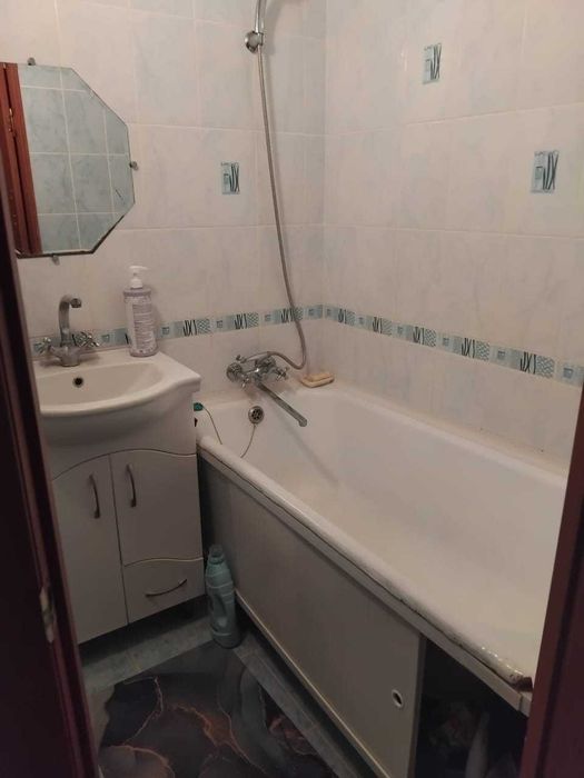 Продам 2х комн. квартиру
