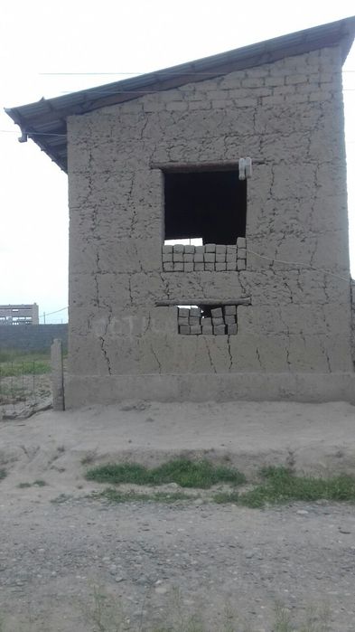 Hovli.  sotiladi