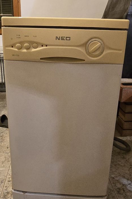 Мини Миялна машина NEO