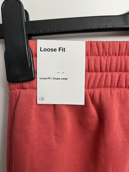 Ново долнище Nike