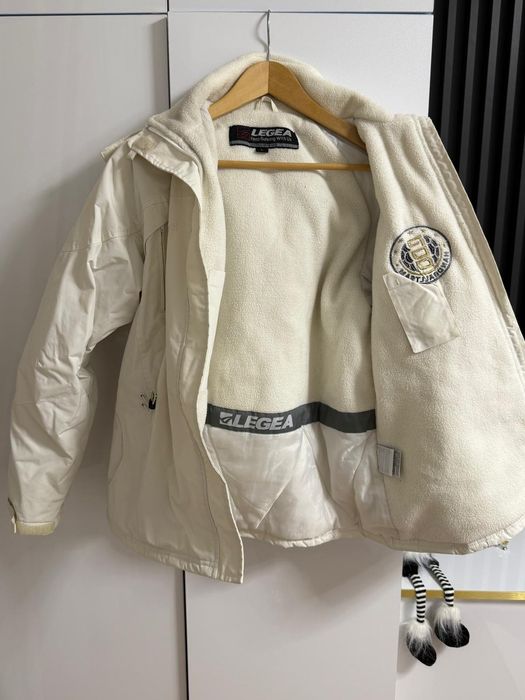 Geaca Legea alba