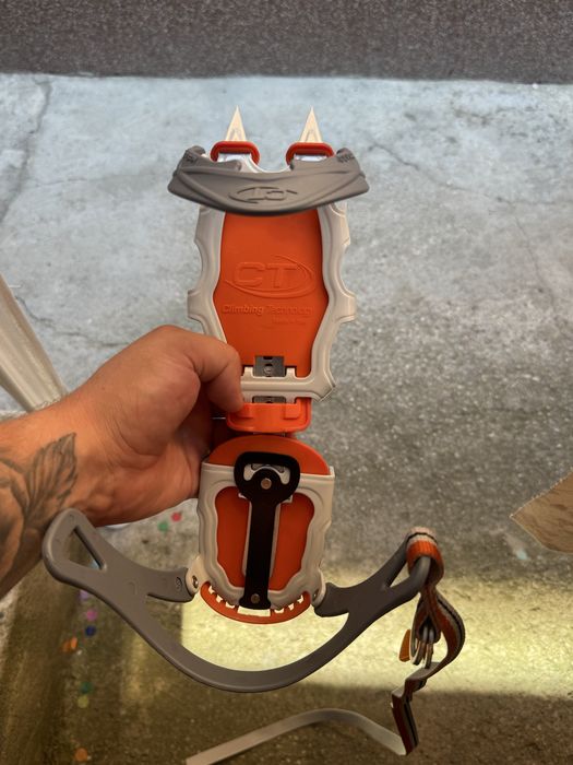 Colțari Climbing Technology Nuptse Evo Classic Flex