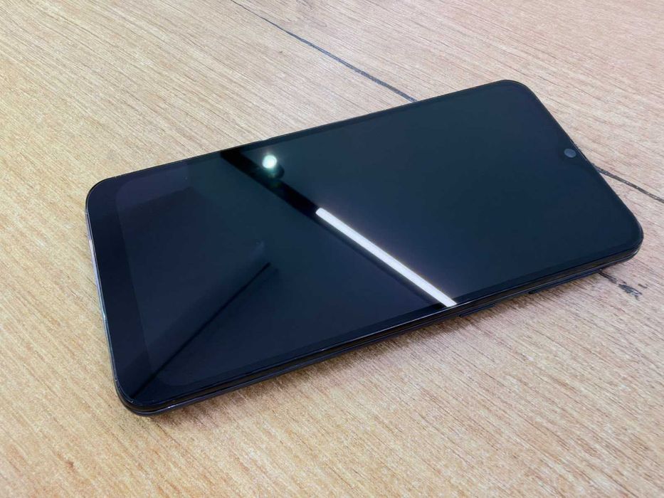 Samsung Galaxy A40 64GB 4GB RAM | Mai Multe Culori | Garanție 24 Luni
